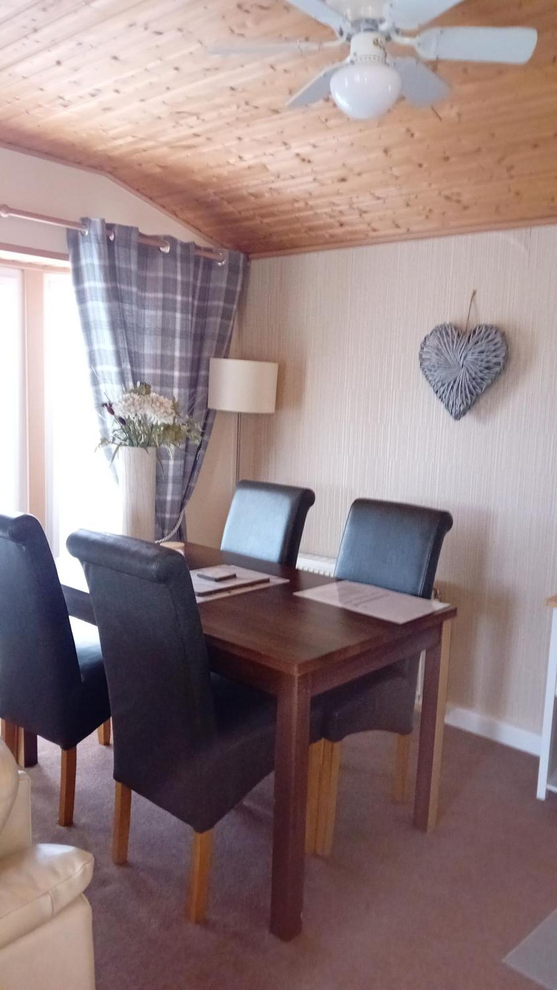 Baytree Lodge At Three Lochs Holiday Park, New Ask About Our Packages Birthday ,Anniversary,Family,Pamper Packages Available Balminnoch ภายนอก รูปภาพ